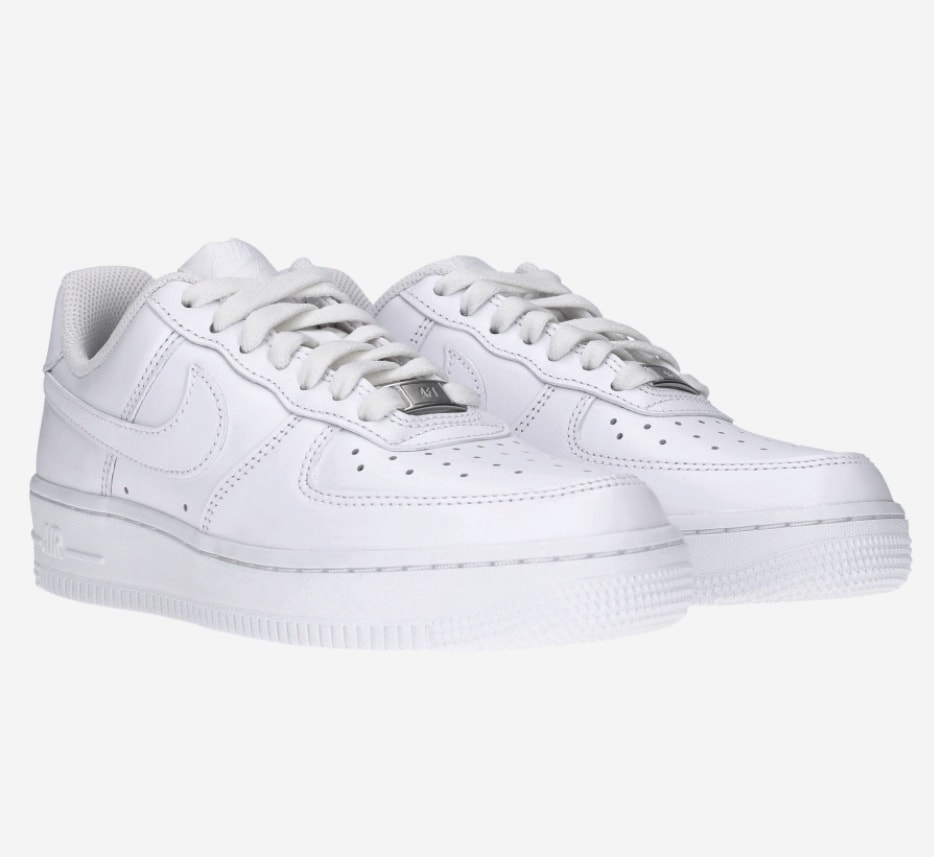 운동화 뭐 신고 다닐까?