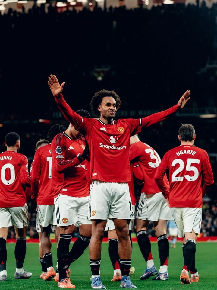 맨체스터 유나이티드 결국 '이적 허용', 캐릭 체제 '32분 출전' 696억 공격수 방출 유력→세리에 러브콜 쇄도