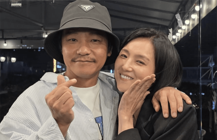 '미혼' 이희진, 오랜만에 '남편'과 재회→스킨십 거부에 '폭소'  [MHN:피드]