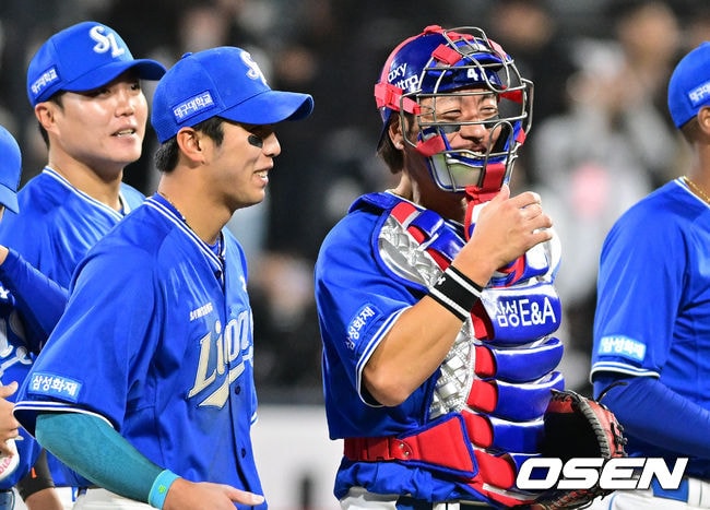 "팀이 역전했는데 왜?" 배트 던진 김영웅, 베테랑은 웃으며 다가갔다 [조은정의 라이크픽]