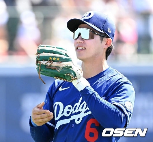 [공식발표] 김혜성, 드디어 ML 콜업...베츠 4~6주 재활, 로버츠 "김혜성과 로하스 유격수로 기용한다"