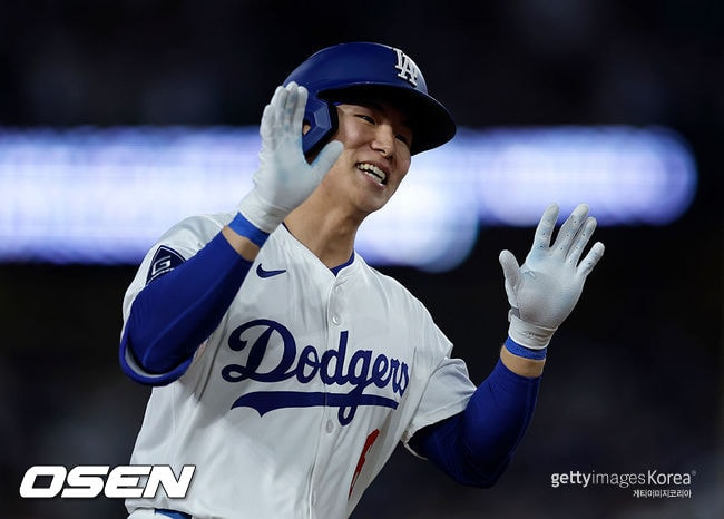 “KIM 믿을 수 없는 활약” 김혜성 2G 만에 여론 뒤집혔다! 충격 마이너 강등→5할타자 우뚝 ‘美도 태세 전환’