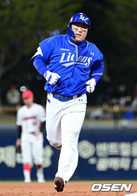 옛 사령탑은 첫 경기 봐줄거라 했는데...4타점 역전비수 최형우 "챔필이라 낯설지 않고 편안했다" [오!쎈 광주]