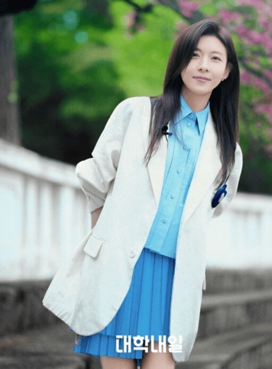 하지원, '26학번' 대학 잡지표지모델까지 섭렵.."자리뺏으면 안 되는데"