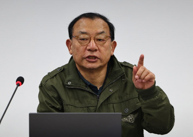 '내정설' 돈 국힘 충복지사 후보, 결국 경선 통해 선출