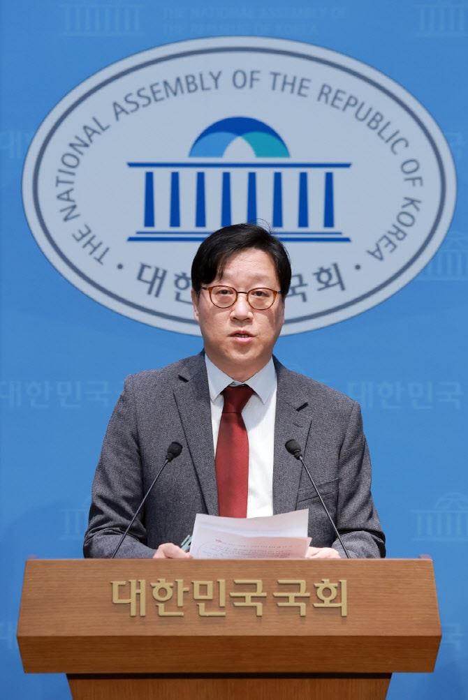 국힘, '계곡살인 이은해 변호' 홍덕희 구로구청장 후보 공천 유지