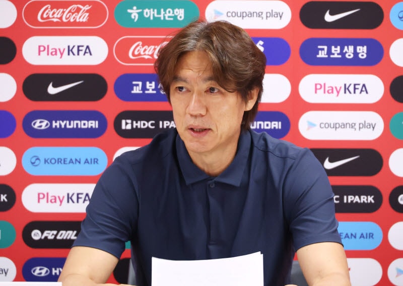 홍명보 축구대표팀 감독, 월드컵 조별리그 탈락 책임지고 사퇴