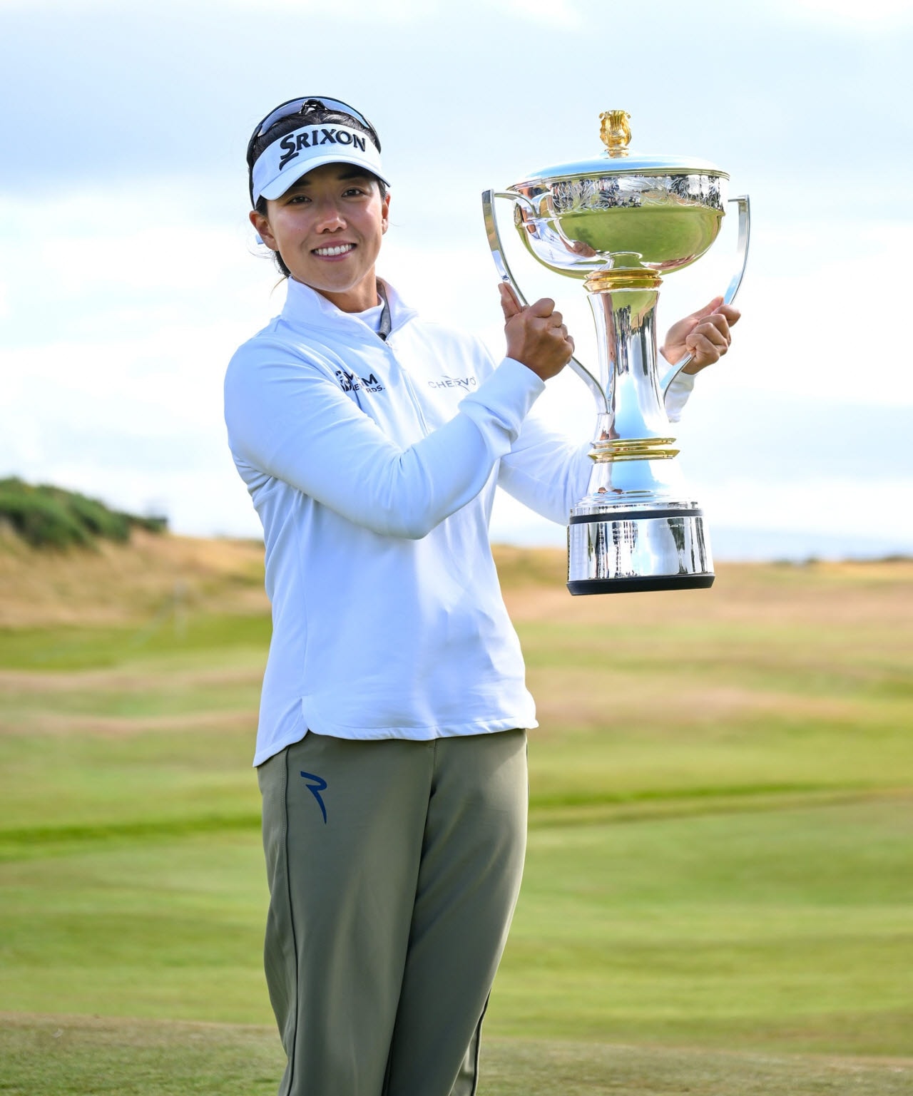 신지은, 10년 인내 끝 달콤한 우승…LPGA 30년 만의 '진기록'으로
