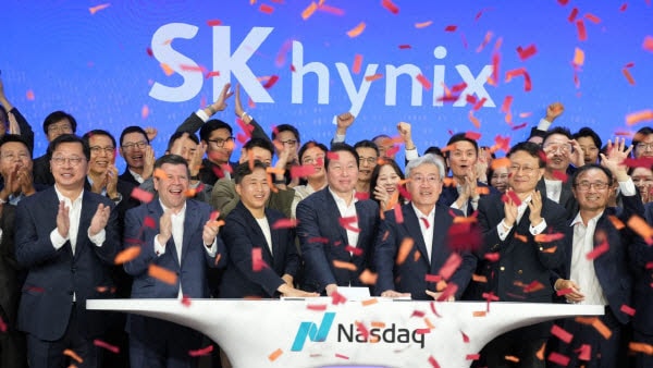 UBS "SK하이닉스 ADR, 저평가"…상승여력 61%