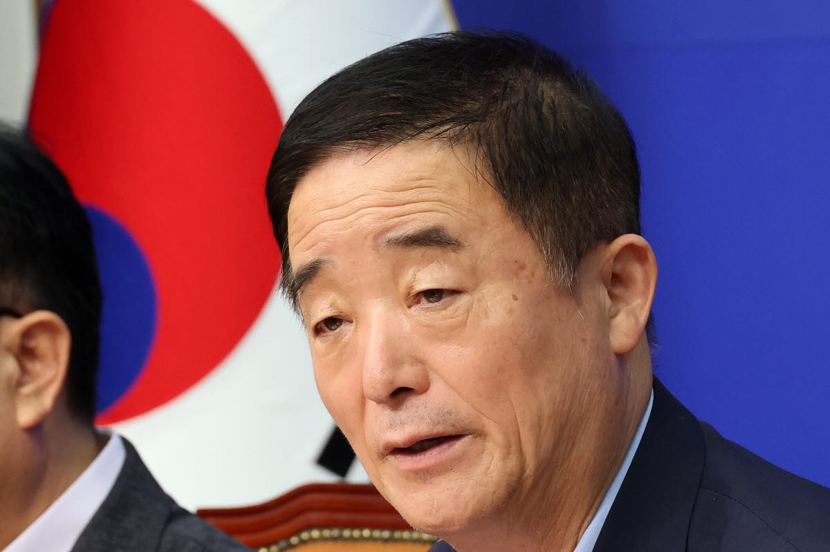 김민석, 민주연구원 원장에 강득구 의원 지명
