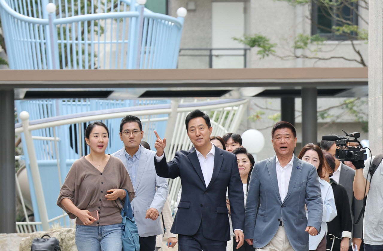 오세훈 "서울 부동산 '평탄화' 아닌 '상향 평준화'"