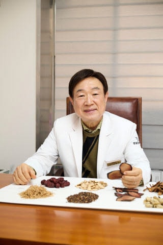 [건강 칼럼] 차갑고 건조한 계절, 따뜻한 생강 음식으로 건강한 식습관을 만든다.