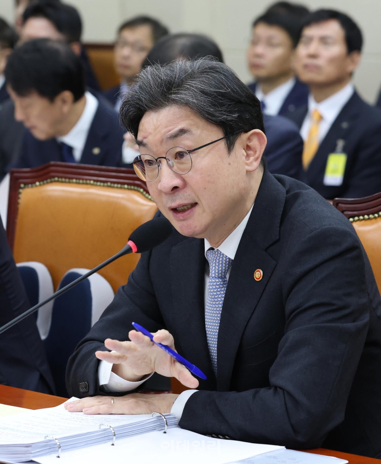 이억원, 대출 총량규제 ‘그림자 규제’ 지적에 “보완 방안 검토”