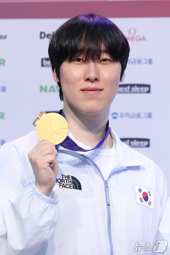 '페이커 대신 선발' 金 따낸 제카 "페이커 존재만으로도 든든"[AG]