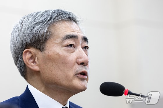 李대통령 신현송 한은 총재 임명안 재가…21일부터 4년 임기 시작