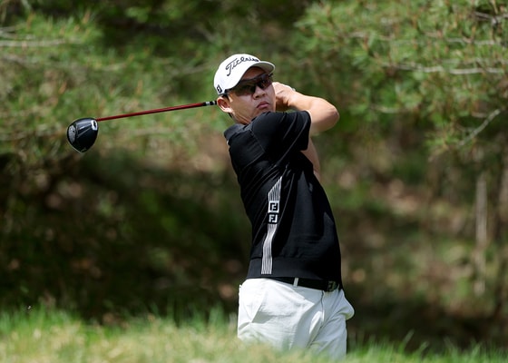 권성열, 8년 만에 정상 보인다…KPGA 개막전 3R 선두 유지 