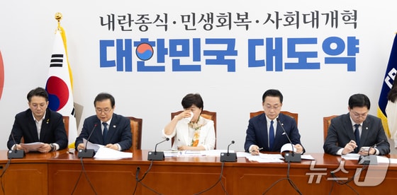 與국조특위, '검사 고발' 이어 '특검 카드' 꺼냈다…"진술 회유·증거 조작"