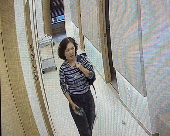 북한산 오른 뒤 사라진 50대 여성…경찰, 27일째 수색 중