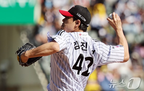 '41세' LG 김진성, KBO 역대 7번째 통산 800경기 등판
