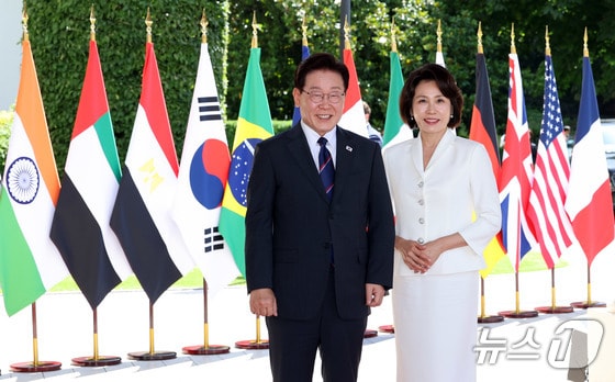 김혜경 여사 "디지털 환경 청소년 보호, 국제사회가 해결할 과제"
