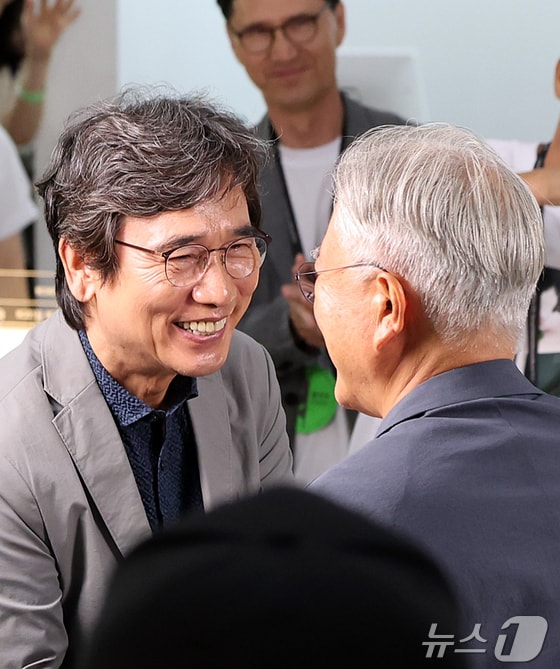 유시민 "李 필연적 실패"…친명계 "분열의 씨앗 뿌려"(종합)