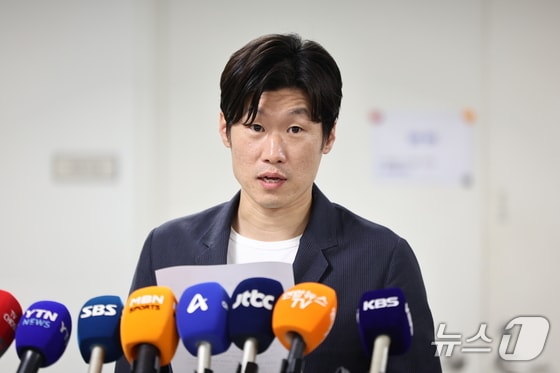 박지성 K혁신위원장 "축협회장 선거 이전과 다른 방식…늦어도 올해 안에"
