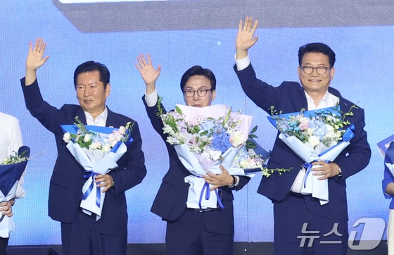 李대통령, 민주당 전대 주자들과 만찬 시작…당정청 협력 논의할 듯