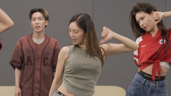 '전참시' 효리수, 안무 연습 현장 공개…메인 댄서 두고 신경전
