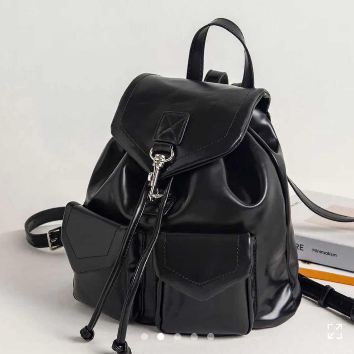 언니야들 백팩 색 골라줘