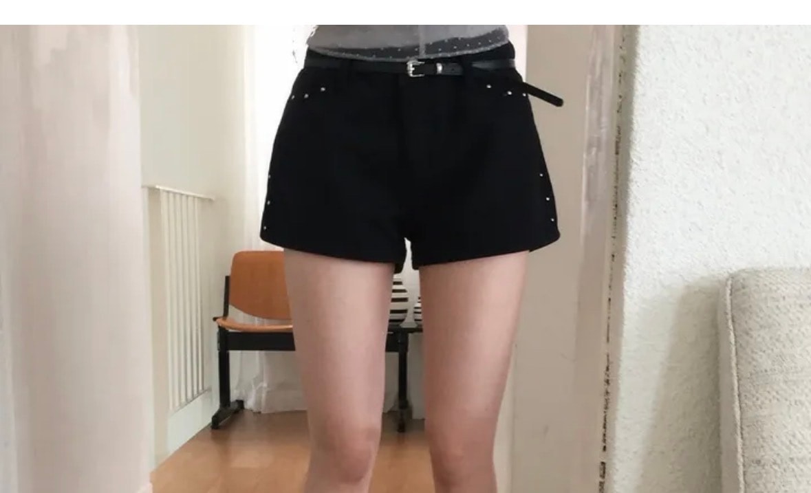 바지에 어울리는 느낌 상의 추천해조..