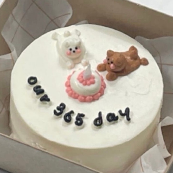 200일 케이크 디자인 골라줘!